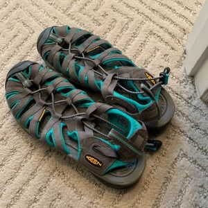 sandles